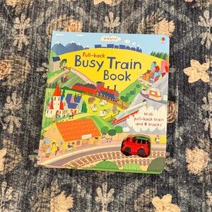 Usborne Pull-back Busy Train Book